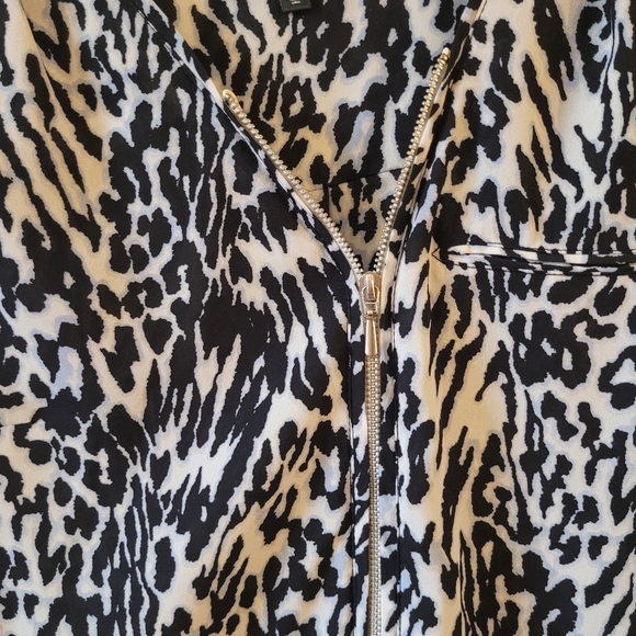 Zebra print blouse - Picture 4 of 6